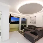 דירה Lux 38b Luxury Penthouse & Deluxe *