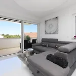 Lux 38b Luxury Penthouse & Deluxe * זאדאר