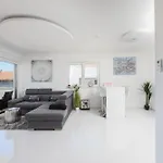 Lux 38b Luxury Penthouse & Deluxe