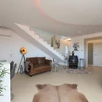 Lux 38b Luxury Penthouse & Deluxe זאדאר