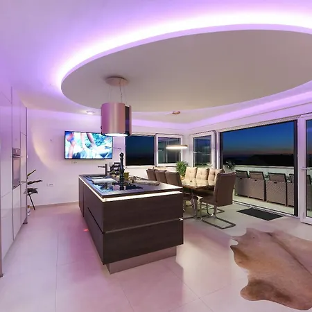 Daire Lux 38b Luxury Penthouse & Deluxe
