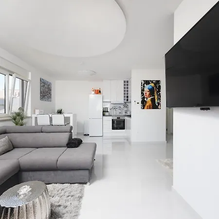 Lux 38b Luxury Penthouse & Deluxe * 자다르