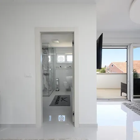 Lux 38b Luxury Penthouse & Deluxe 아파트