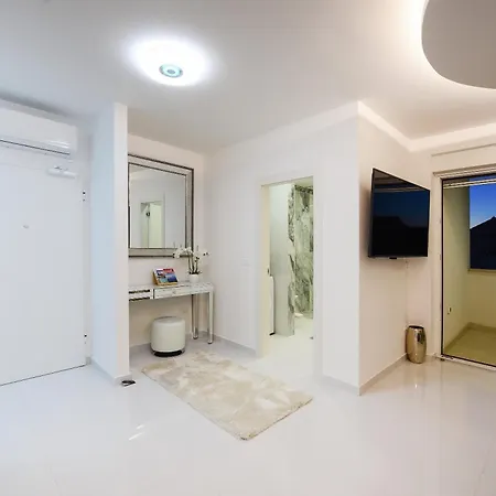 Lux 38b Luxury Penthouse & Deluxe * Zadar