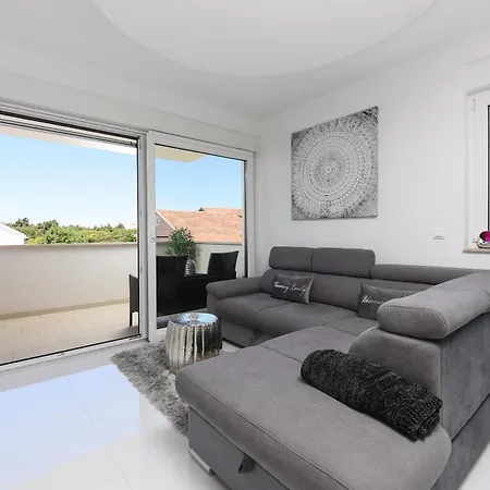 Lux 38b Luxury Penthouse & Deluxe * Zadar